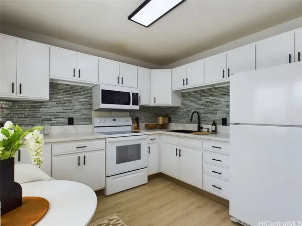 95-1021 Kaapeha St APT 85, Mililani, HI 96789
