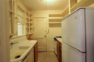 1 bed, 800 sqft, $3,000 — Photo 4