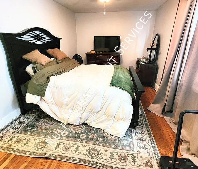 6533 Rosemoor St — Photo 7