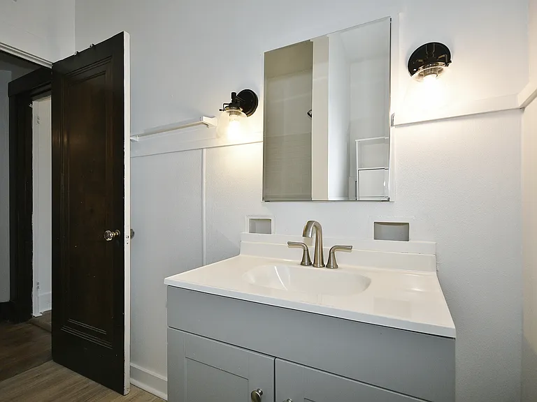 2015-2017 West St #3 — Photo 17