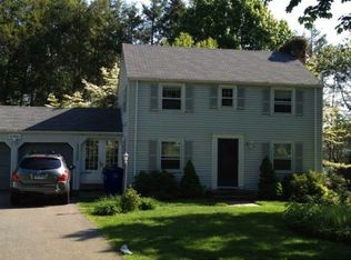 16 Foxridge Rd, West Hartford, CT 06107