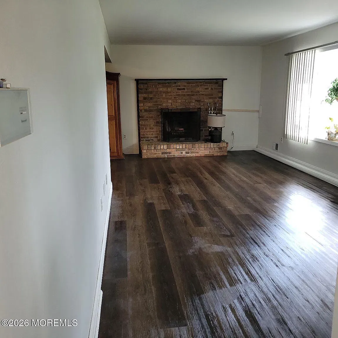 3 bed, 1404 sqft, $3,000 — Photo 3