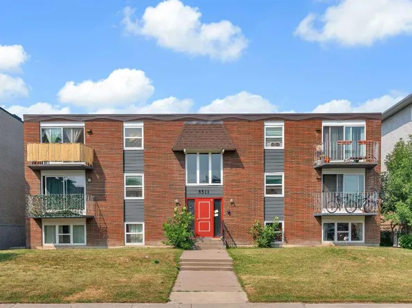 3511 E 15th St SW #11, Calgary, AB T2T 4A4