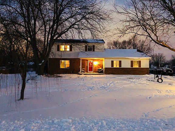 2nd image of 4948 Greengate Dr