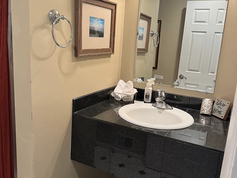 452 S Union Blvd — Photo 19