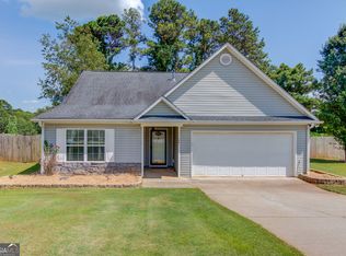 184 Huntington Ln, Commerce, GA 30529