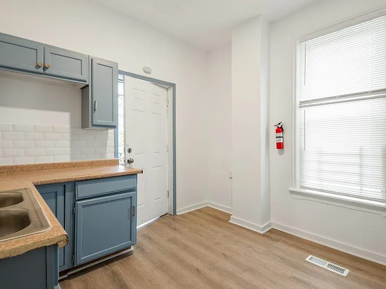 7202 Harvard Ave #A — Photo 13