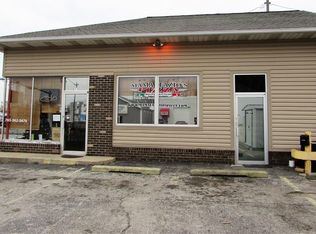 127 W Market St, Crawfordsville, IN 47933