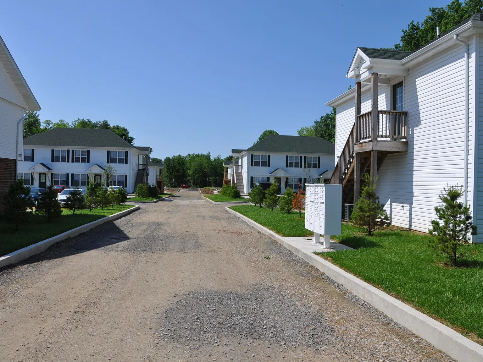 2 bed, 802 sqft, $1,100 — Photo 3