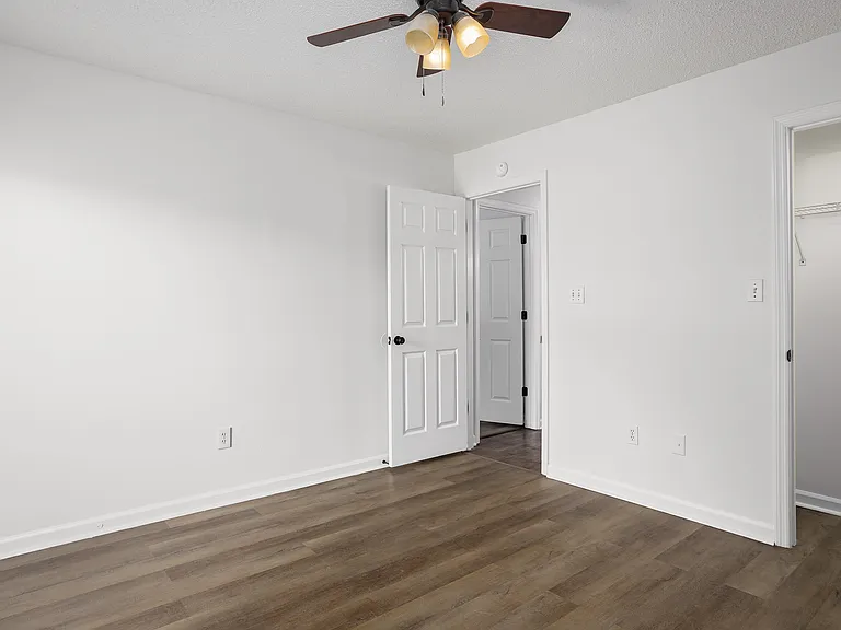 415 E Roosevelt Ave #B — Photo 13