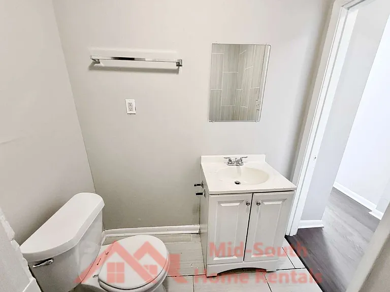1549 Patton St — Photo 13