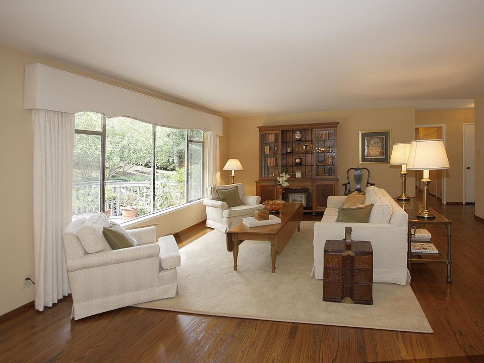 2nd image of 1450 Ascension Dr