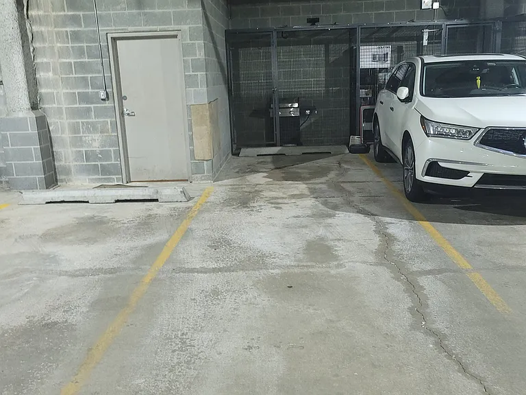1355 W Washington Blvd #6A — Photo 42