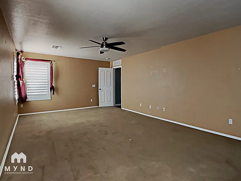 2157 S Luther — Photo 17