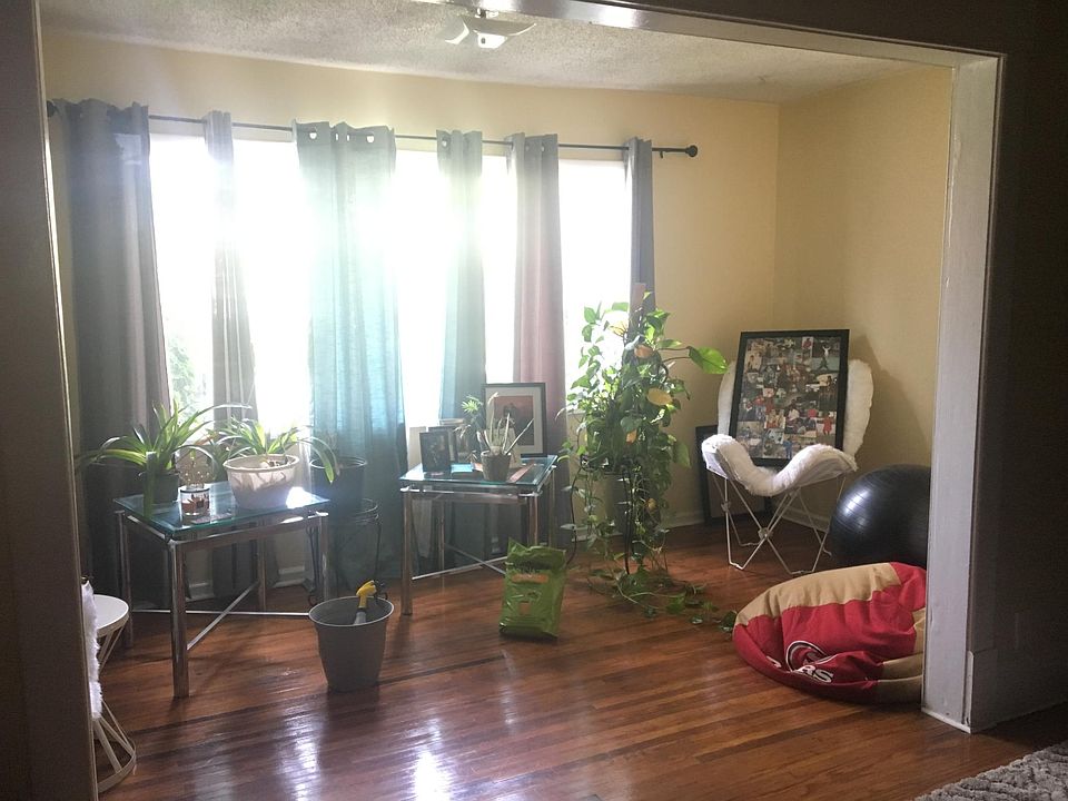 Front sun room