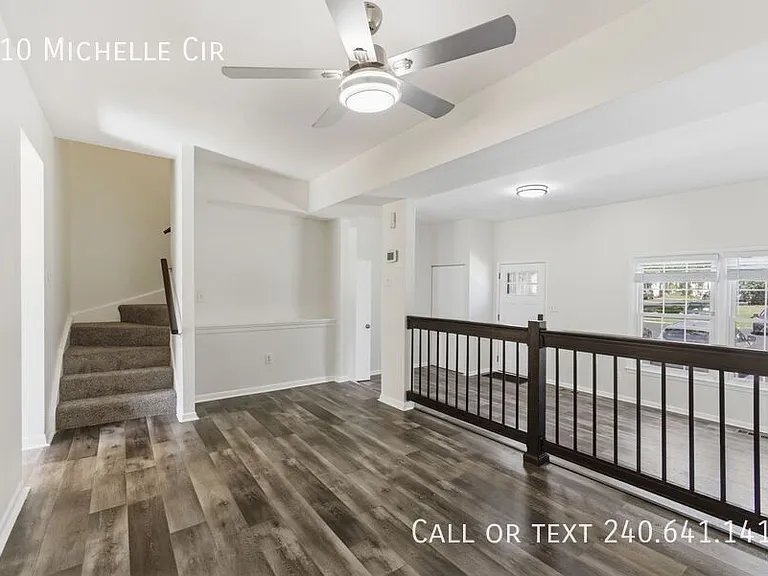 210 Michele Cir — Photo 4