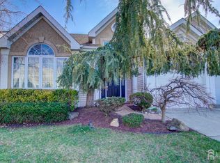 36 Chichester Rd, Monroe Township, NJ 08831