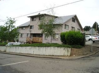 1774 NE Klamath Ave APT 5, Roseburg, OR 97470