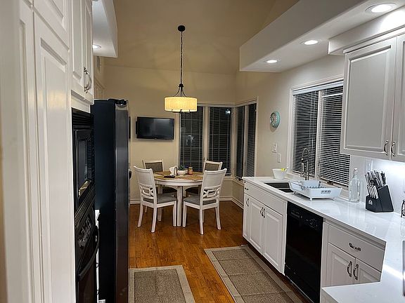 3rd image of 19 Villa Jardin