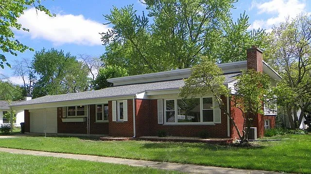 919 Ash St photo 1