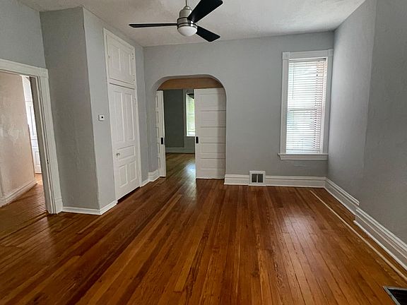 5th image of 3305 Magnolia Ave