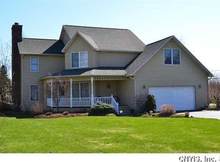 1014 Autumntree Ct, Skaneateles, NY 13152
