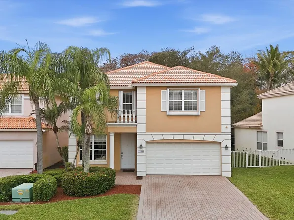 21215 Via Ventura, Boca Raton, FL 33433