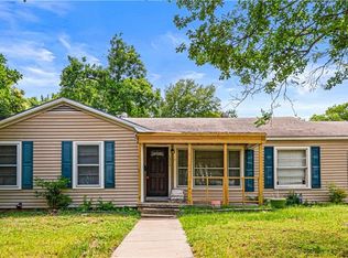 1316 Crestview Dr, Waco, TX 76710