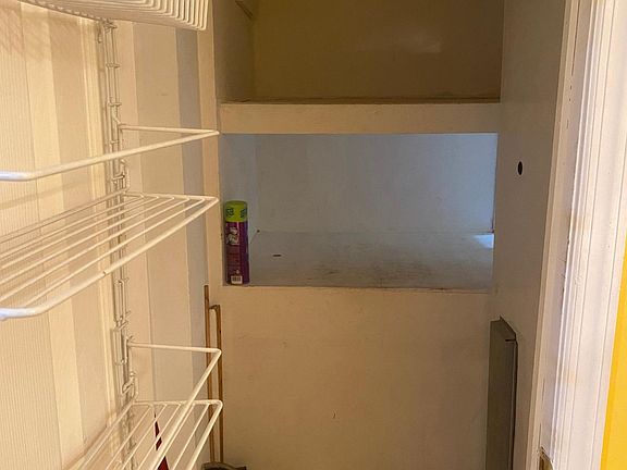 Kitchen Pantry