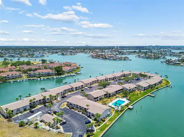 505 Plaza Seville Ct APT 12, Treasure Island, FL 33706