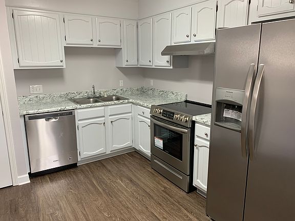 All new stainless appliances