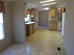 3156 Oswego Rd, Crossville, TN 38572