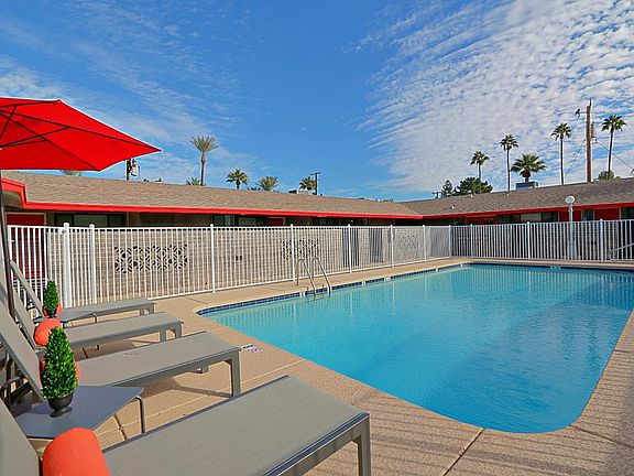 2nd image of 320 W Pasadena Ave APT 15