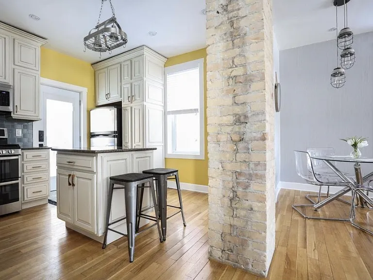 120 Lewis St — Photo 3