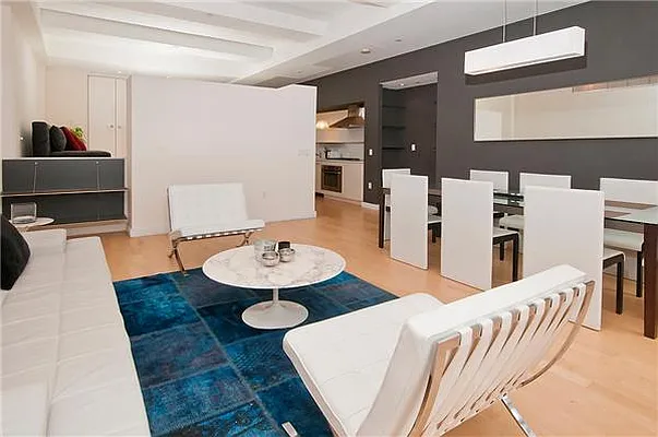 Rented by Azulay Group | media 36