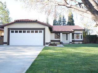 1028 E Avenue J6, Lancaster, CA 93535