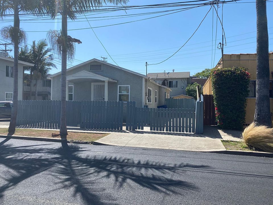 1st image of 605 Venezia Ave