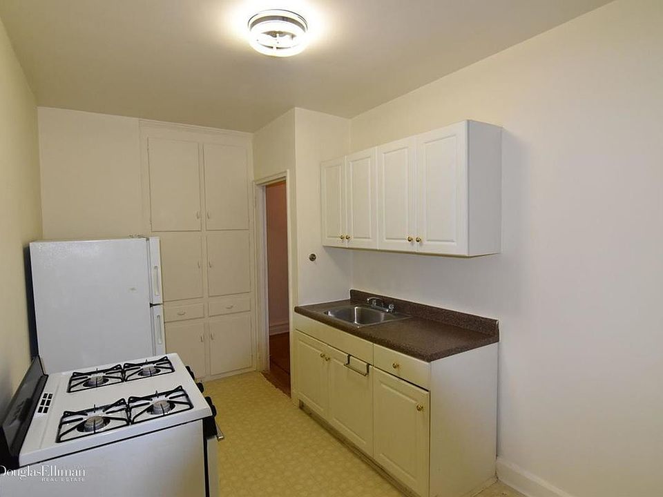 2nd image of 8201 4th Ave APT 4A