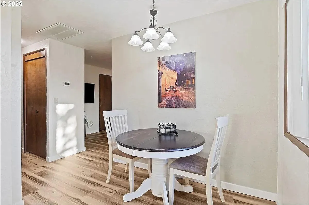 2801 Raleigh Ct SE - G06 2801 — Photo 4
