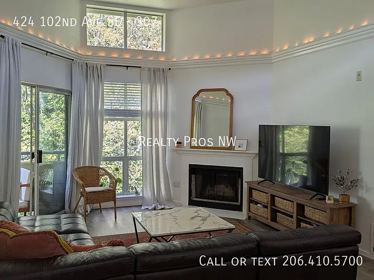 424 102nd Ave SE #307 — Photo 3