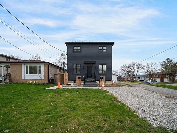 2nd image of 781 Oliva St