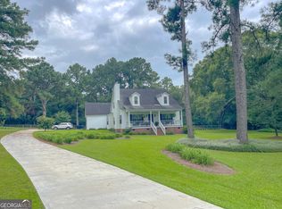 303 Vinland Cir, Moultrie, GA 31768