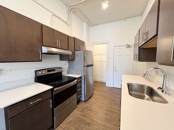 4th image of 103 W Court St #201