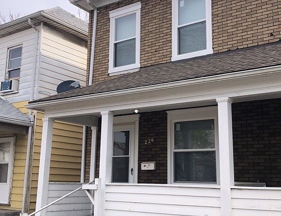 2nd image of 226 Deeds Ave
