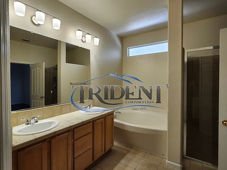 1715 Shoreline Dr — Photo 15
