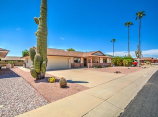 10904 W Tropicana Cir, Sun City, AZ 85351