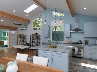 1000 W Saint Johns Ave, Austin, TX 78757