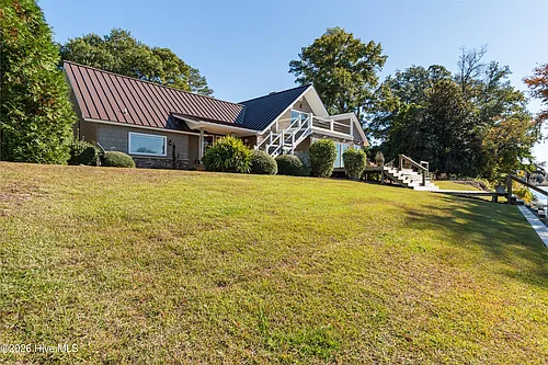810 Madam Moores Ln #A Photo 1