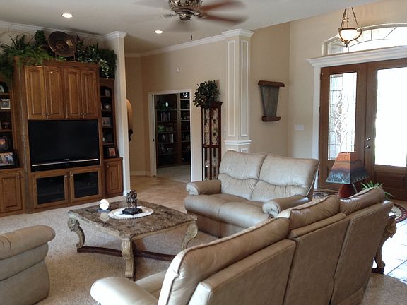 4th image of 1062 White Bluff Dr