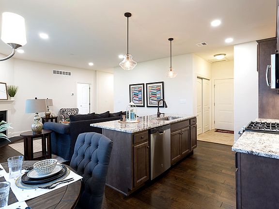 Pinehurst Country Kitchen-Great Room